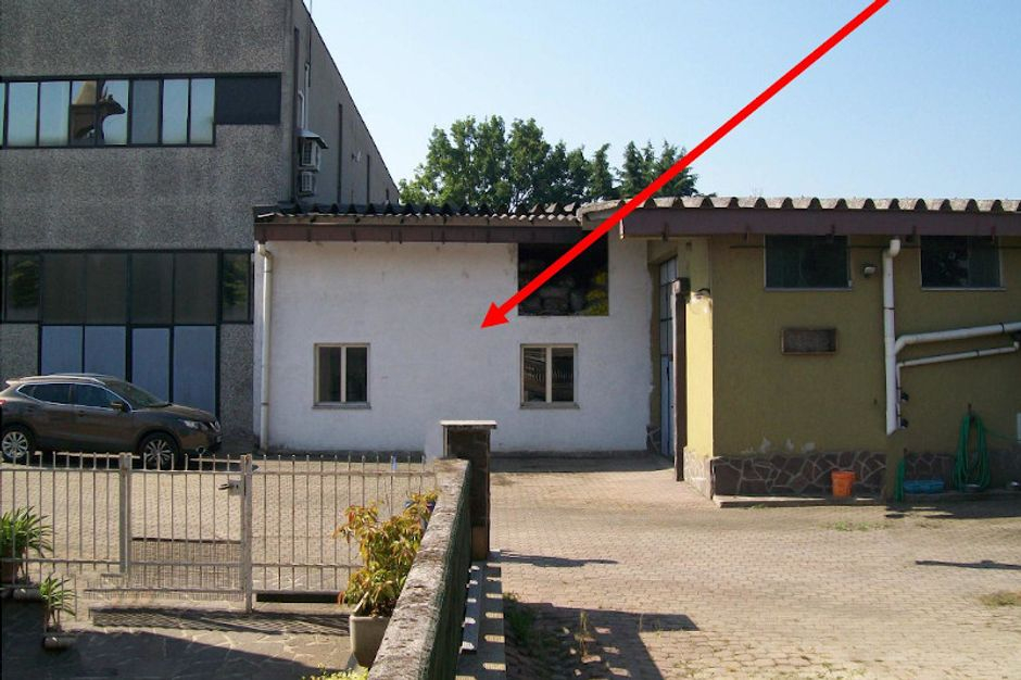 #6596 Due capannoni artigianali con uffici in vendita - foto 5