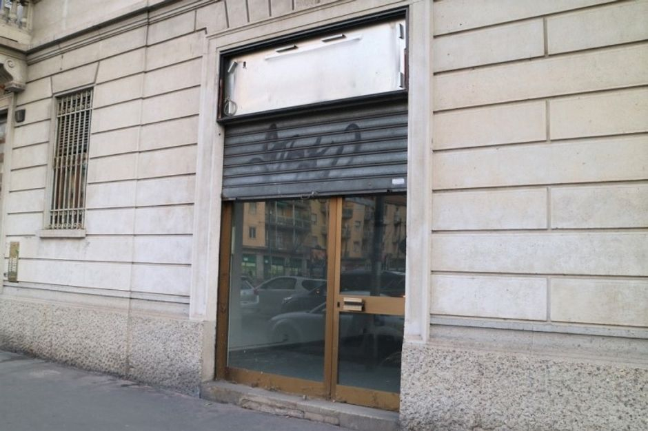 #6644 Locale commerciale (sub 68) al piano terra in vendita - foto 1