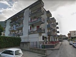 Apartment with garage - Lot 6681 (Auction 6681)