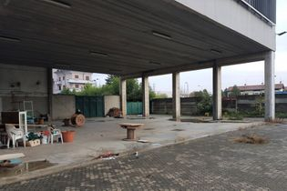 Capannoni artigianali in vendita