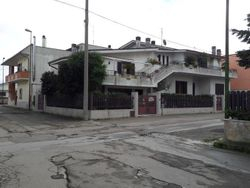 Single family detached house - Lote 6804 (Subasta 6804)