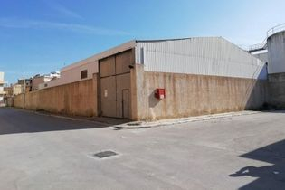 Immobili commerciali in vendita