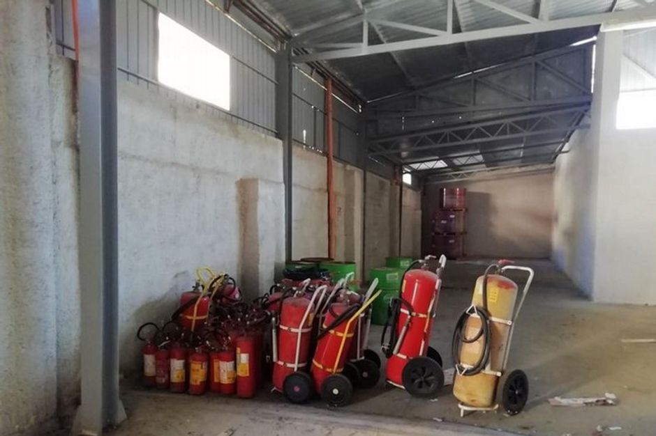 #6824 Cessione di capannone industriale e di licenza doganale in vendita - foto 6