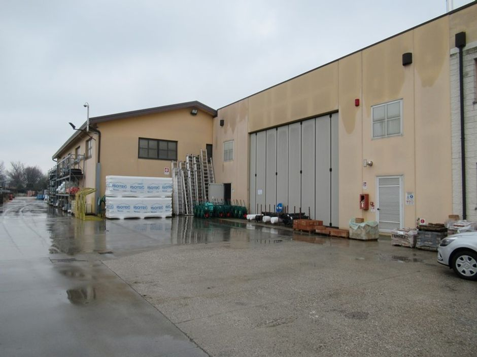 #6847 Magazzino in area rurale in vendita - foto 8