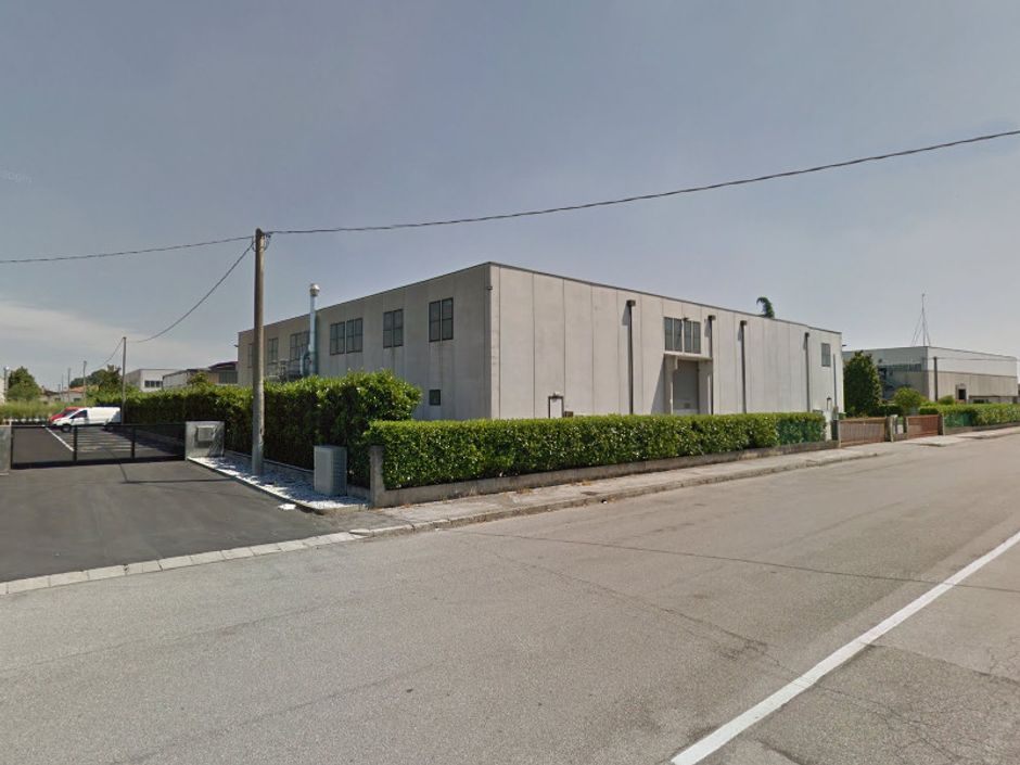 #6929 Complesso produttivo con annesso corpo uffici in vendita - foto 3