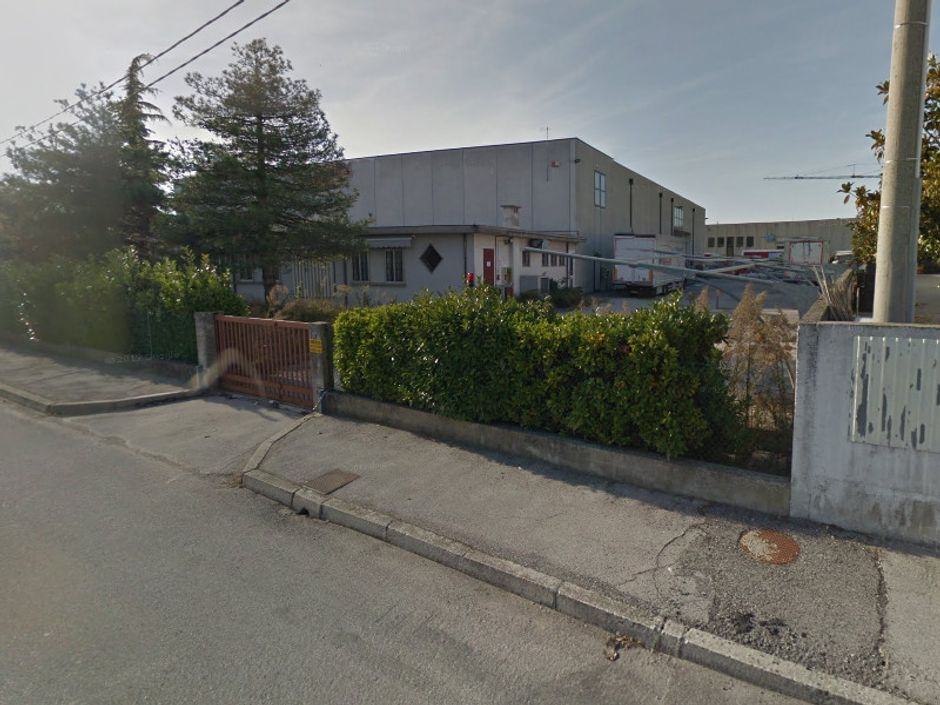 #6929 Complesso produttivo con annesso corpo uffici in vendita - foto 4