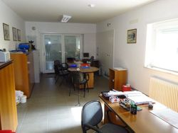 Ground floor apartment sub with garage - Lot 6940 (Auction 6940)