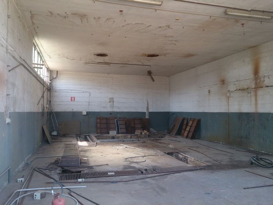 #6958 Stabilimento industriale con terreno edificabile in vendita - foto 4