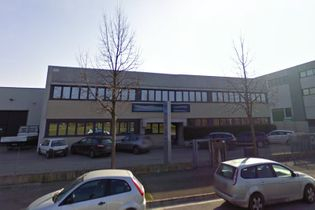 Capannoni artigianali in vendita