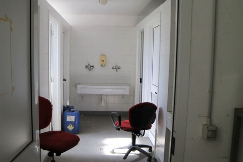 #7006 Opificio artigianale con vasche di depurazione in vendita - foto 10