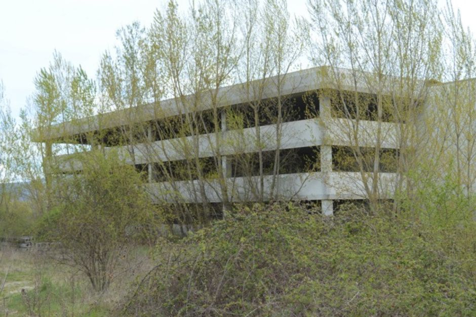 #7040 Complesso produttivo parzialmente edificato in vendita - foto 10
