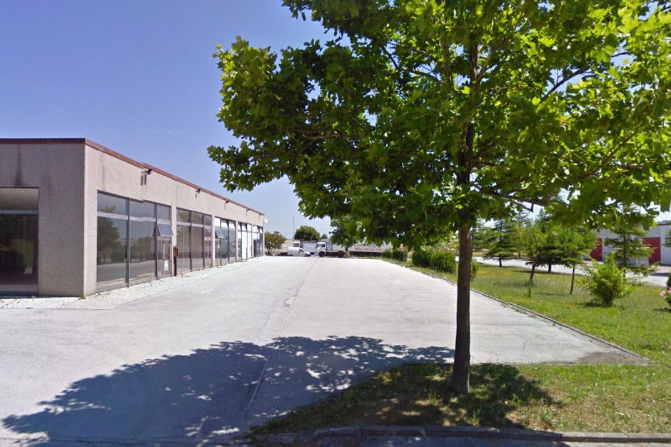 #7044 Porzione di fabbricato commerciale di 855 mq in vendita - foto 4