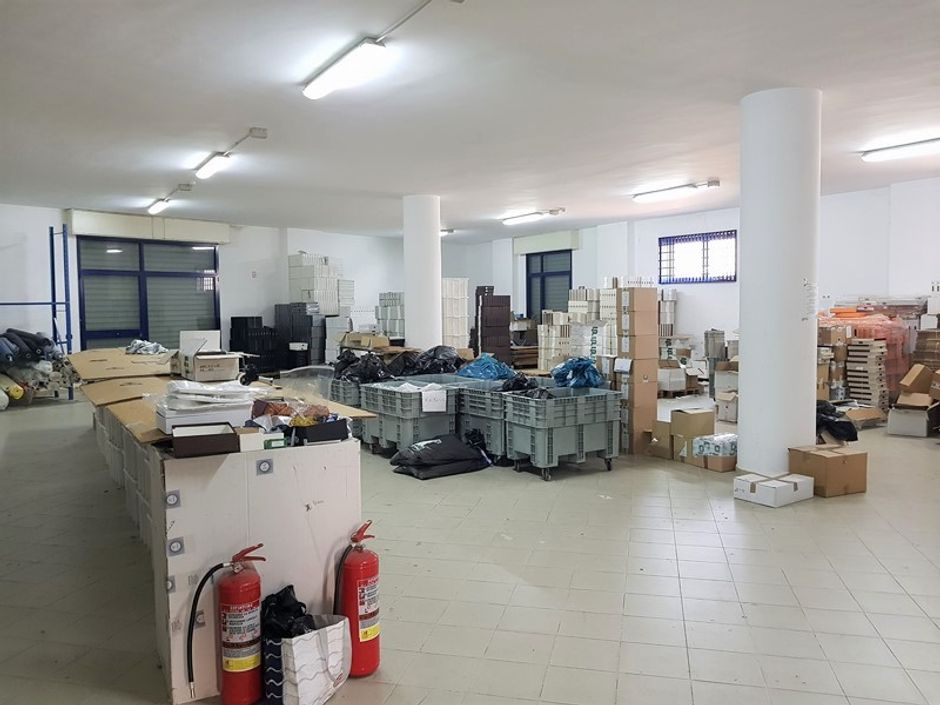 #7064 Edificio con locali produttivi e direzionali in vendita - foto 3