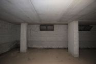 Immagine n3 - Underground warehouse in a residential building - Asta 7084