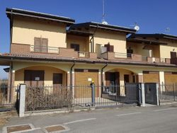 Terraced house with garage - Lot 7106 (Auction 7106)