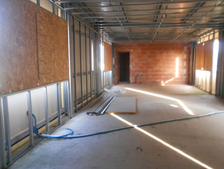 #7297 Fabbricato artigianale con palazzina uffici al grezzo in vendita - foto 7