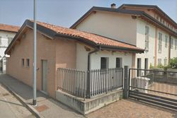 Ground floor office with courtyard and cellars - Lote 7314 (Subasta 7314)