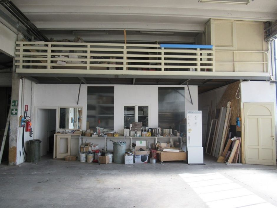 #7344 Complesso artigianale ad uso falegnameria in vendita - foto 4