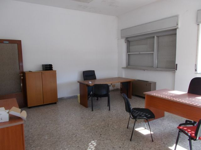 Fabbricati industriali in vendita