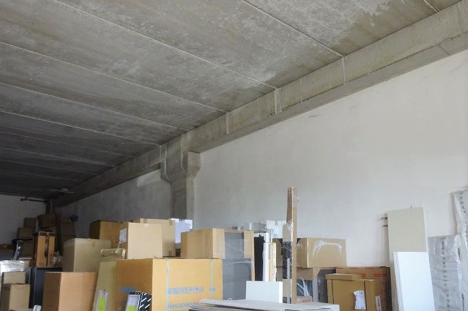 #7411 Locale artigianale piano terra uso magazzino in vendita - foto 4