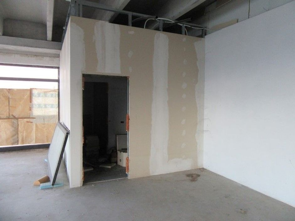 #7421 Negozio in costruzione in complesso commerciale in vendita - foto 2