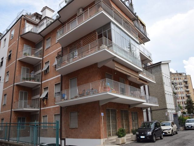 Grandi dimensioni in vendita