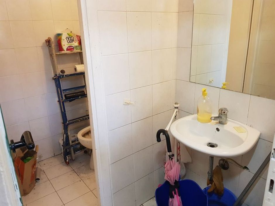 #7480 Negozio di 93,5 mq in complesso residenziale in vendita - foto 5