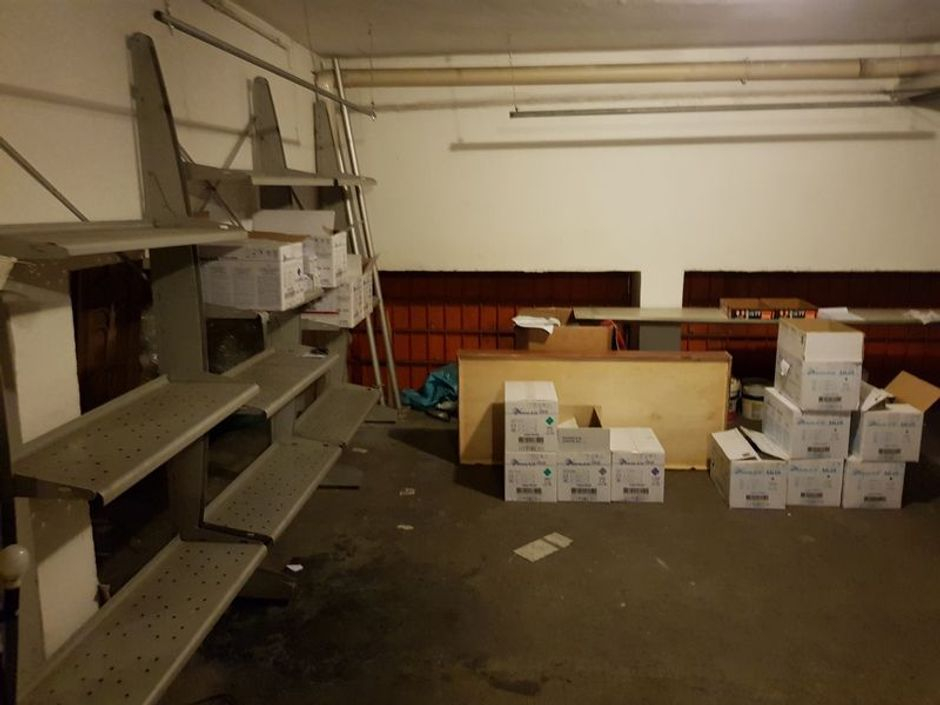#7480 Negozio di 93,5 mq in complesso residenziale in vendita - foto 8