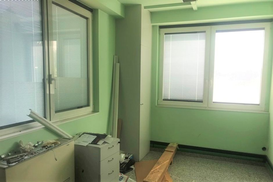 #7507 Opificio su più livelli con uffici e alloggio in vendita - foto 3