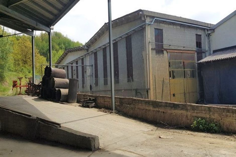 #7550 Complesso industriale in territorio rurale in vendita - foto 2