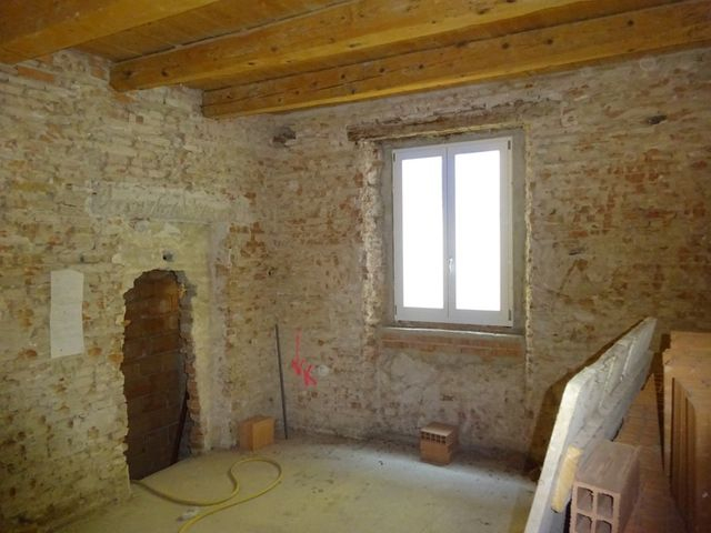 Palazzi in vendita