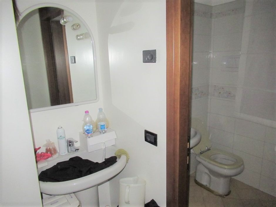 #7699 Negozio al piano terra di casa singola in vendita - foto 10