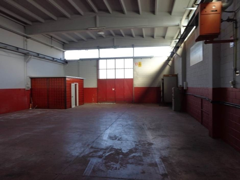 #7712 Porzione di capannone artigianale in vendita - foto 2