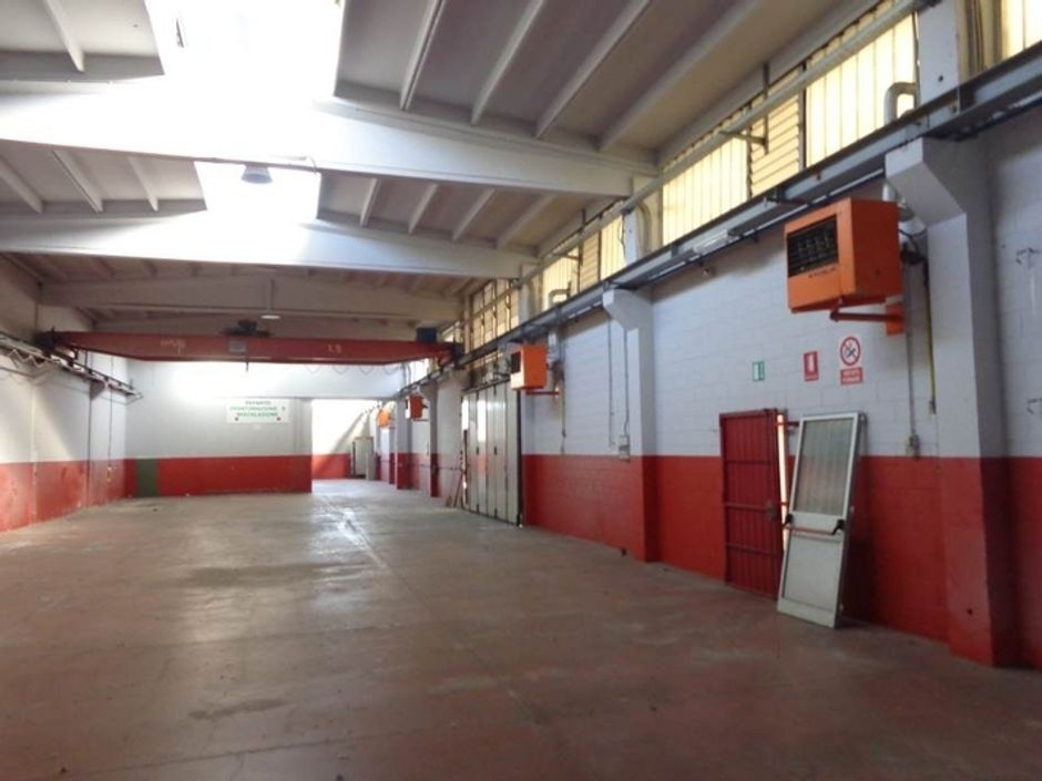 #7712 Porzione di capannone artigianale in vendita - foto 3