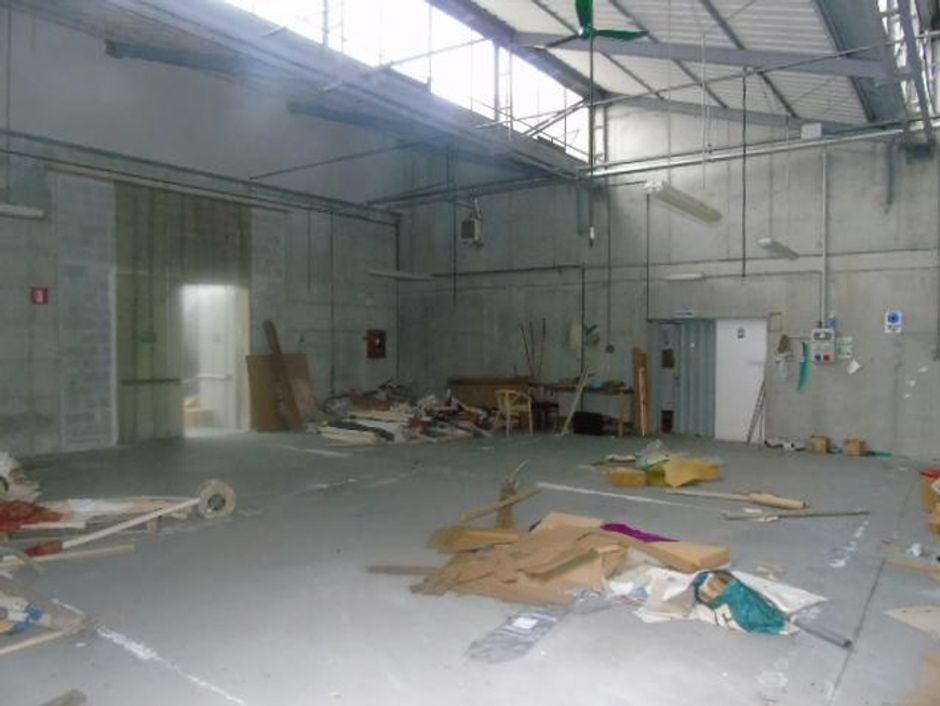 #7715 Porzione di fabbricato industriale di 1.572 mq in vendita - foto 4