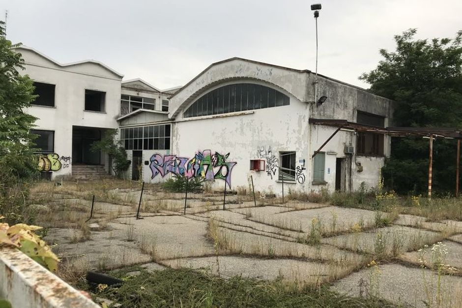 #7731 Complesso industriale di 9.707 mq in vendita - foto 2
