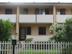 Terraced house with garage - Lot 7752 (Auction 7752)