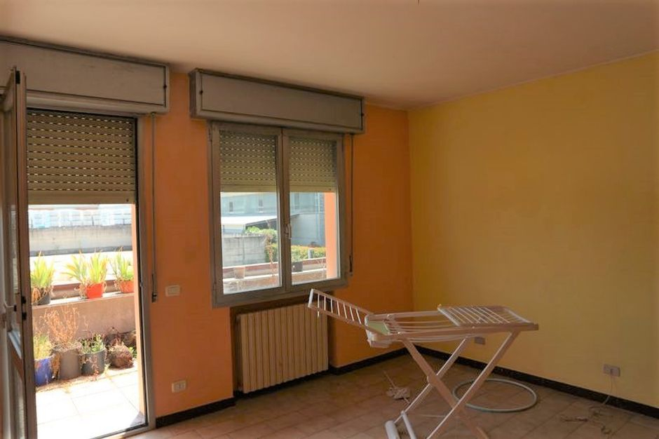 #7775 Capannone con palazzina uffici e piazzale in vendita - foto 8