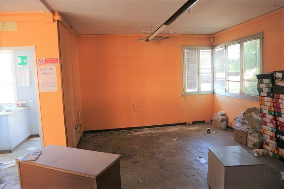 #7775 Capannone con palazzina uffici e piazzale in vendita - foto 10