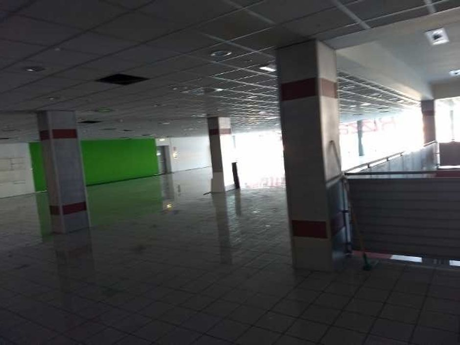 #7821 Porzione di fabbricato commerciale di 1332 mq in vendita - foto 8