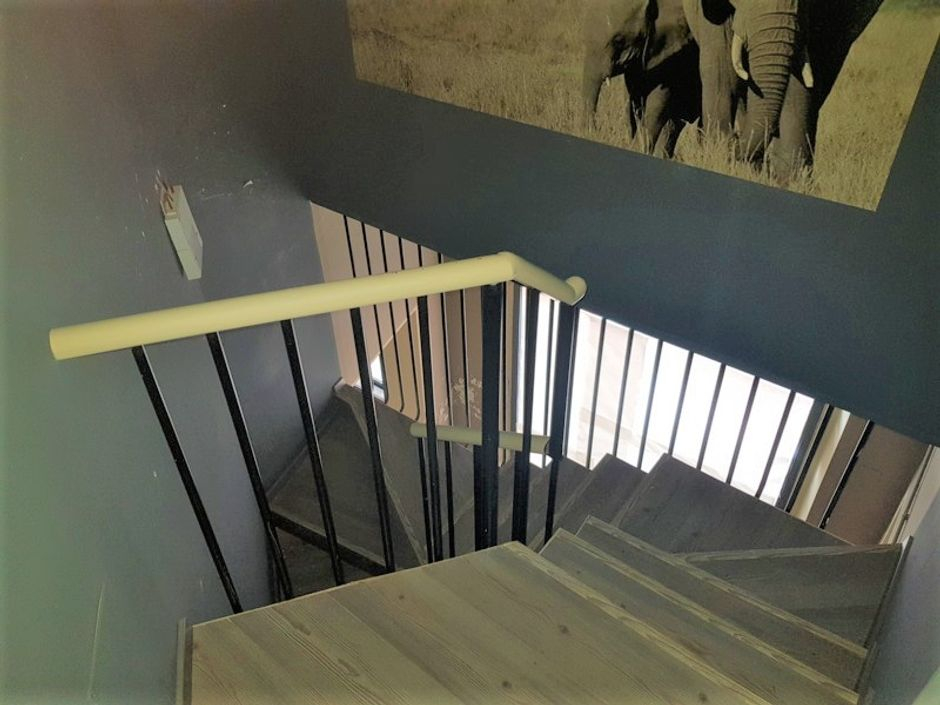 #7843 Porzione di palazzina con negozio e due uffici in vendita - foto 6
