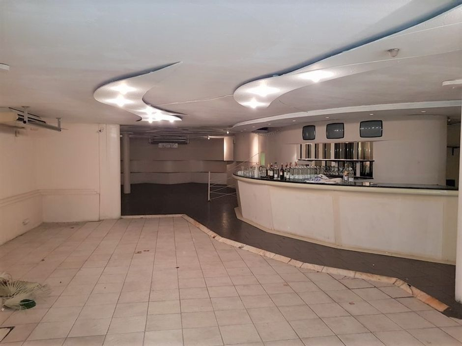 #7875 Struttura commerciale con locali attrezzati in vendita - foto 4