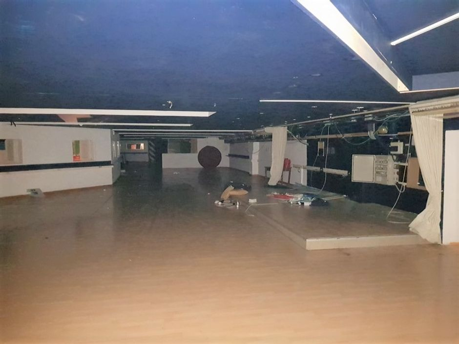 #7875 Struttura commerciale con locali attrezzati in vendita - foto 8