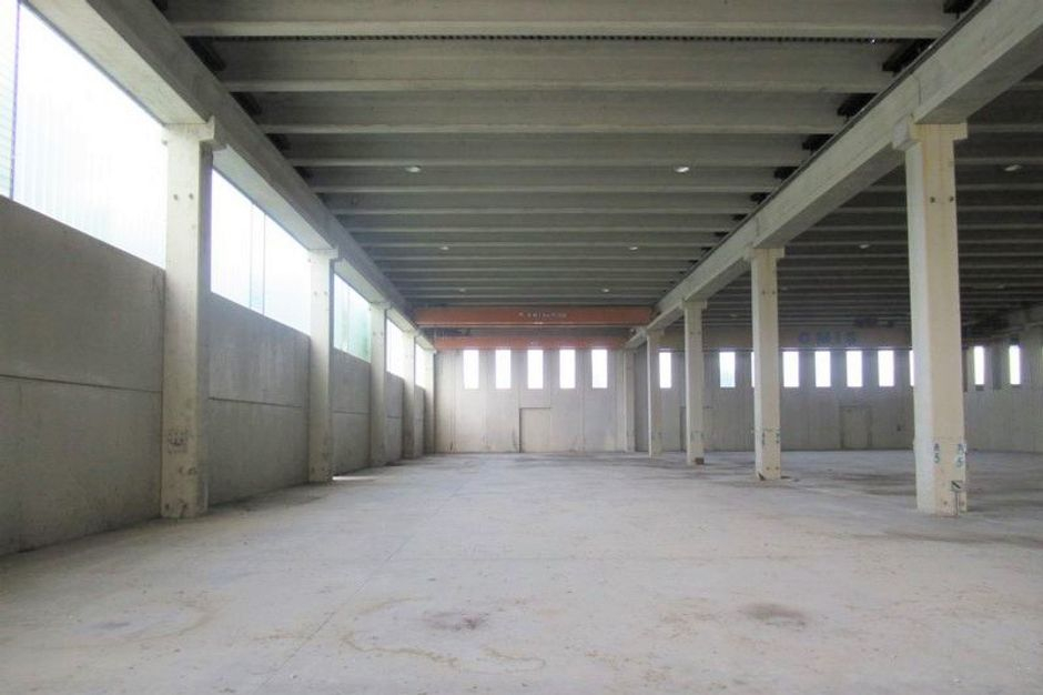 #7885 Complesso artigianale con terreno e ruderi in vendita - foto 2