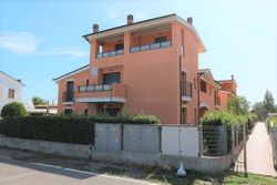 Two room apartment with courtyard, garage and cellar sub - Lote 7968 (Subasta 7968)