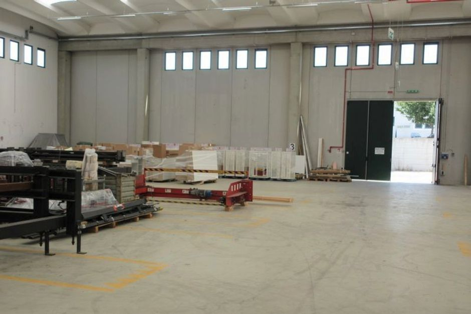 #8023 Capannone con uffici per attività logistiche: ex R.C.G. Service S.r.l. in  liquidazione in concordato preventivo in vendita - foto 3