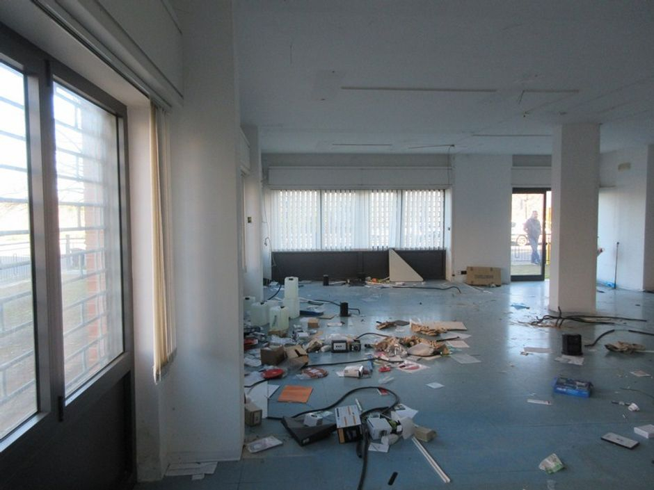 #8079 Negozio di 111 mq in complesso residenziale in vendita - foto 5