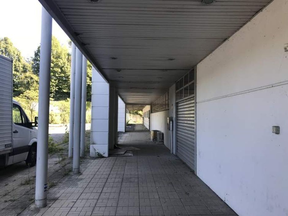 #8112 Porzione di capannone commerciale in vendita - foto 9