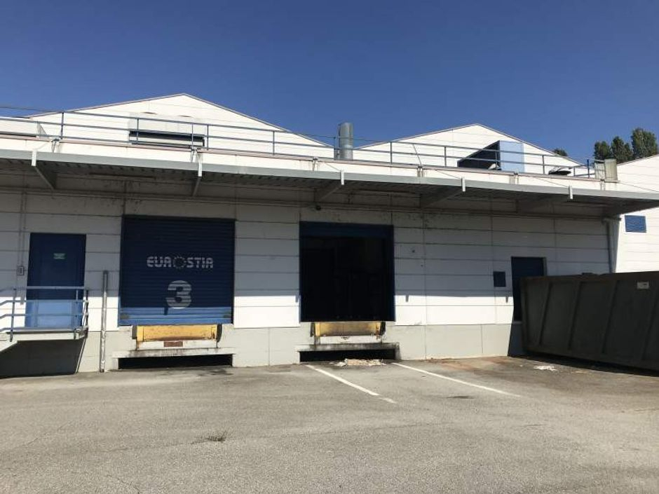 #8112 Porzione di capannone commerciale in vendita - foto 10