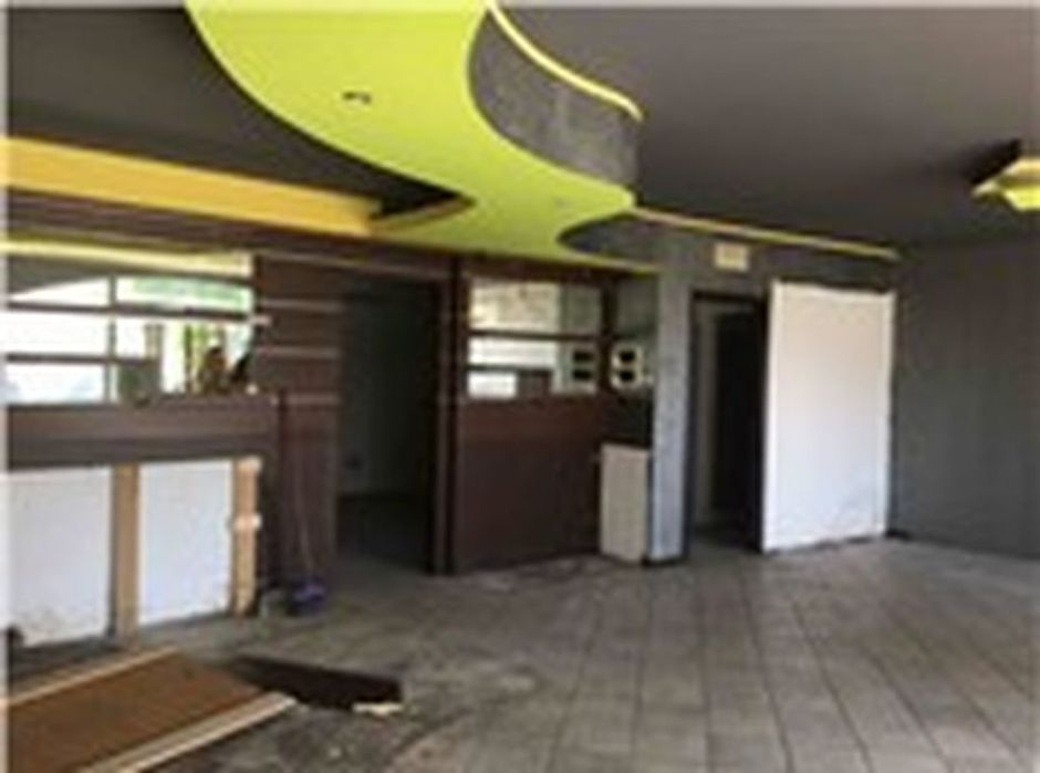 #8113 Negozio di 94 mq con cantina in vendita - foto 3
